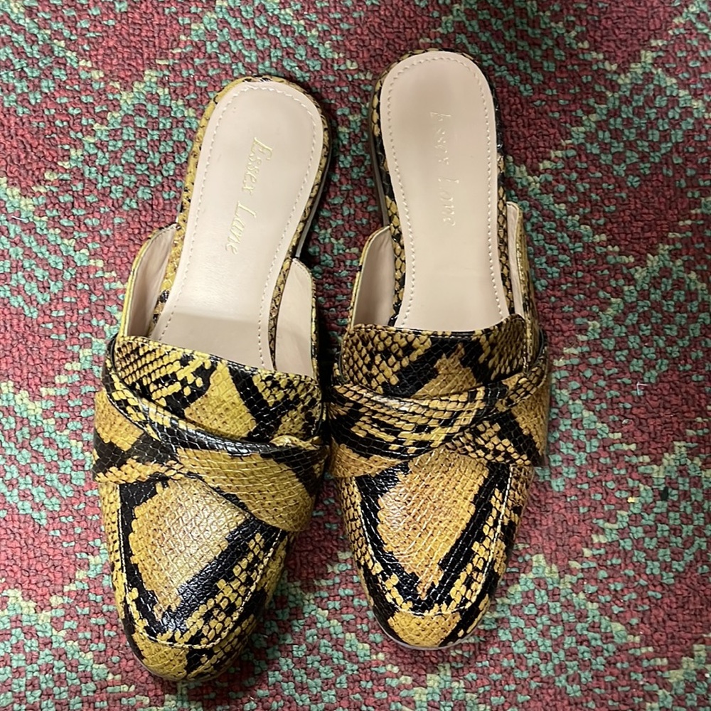 Mules - Picture 4 of 4